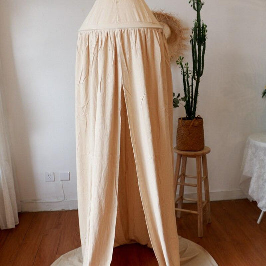 ciel de lit couleur beige