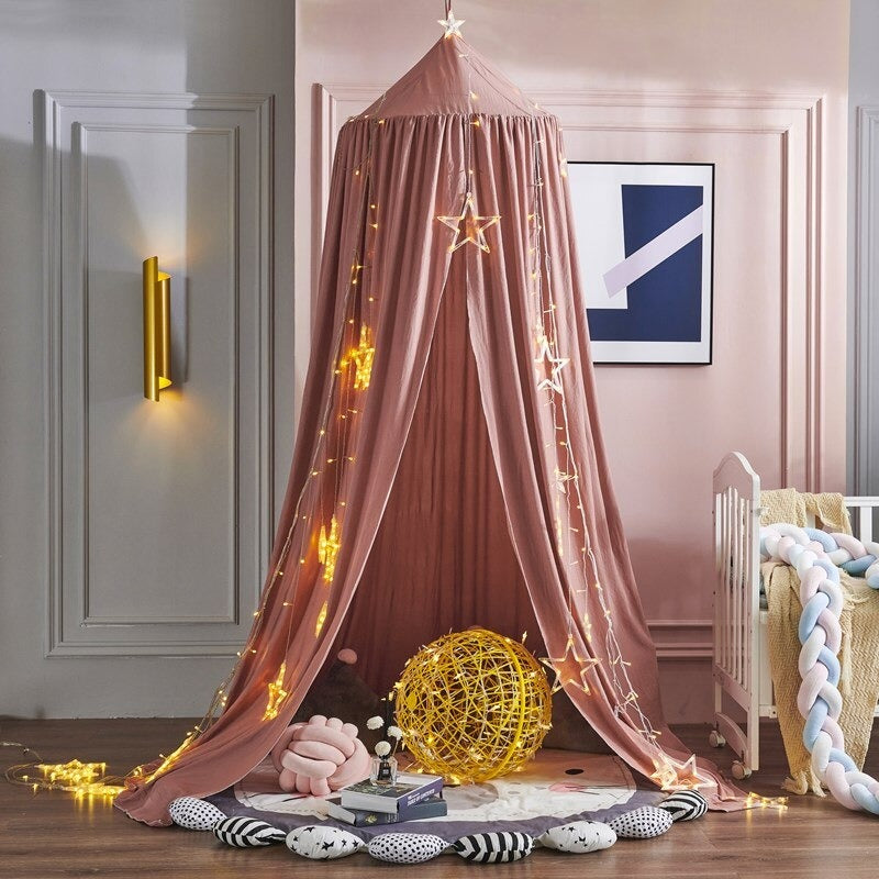 Ciel de lit vieux rose